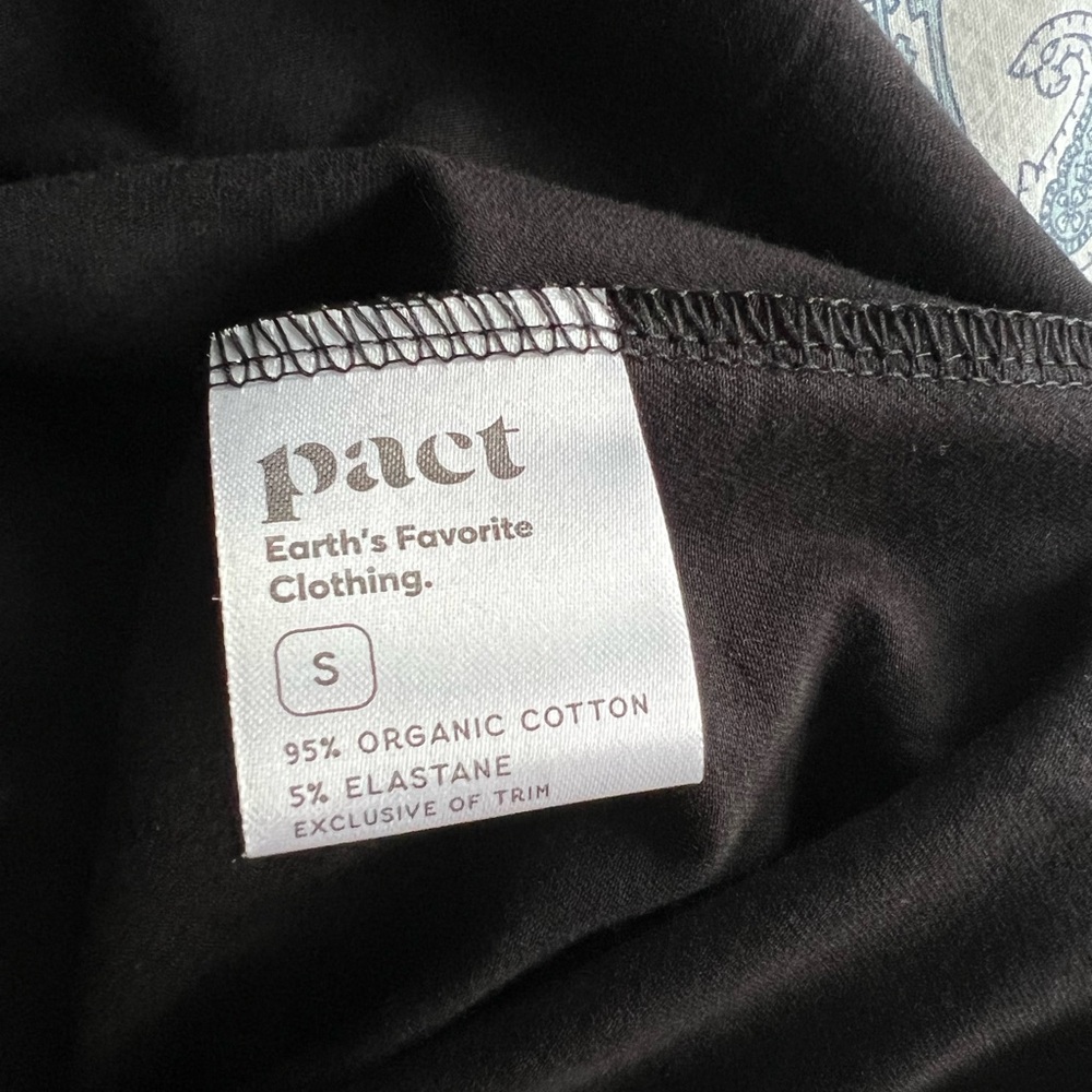 Pact Fit & Flare Modern Halter Midi Dress with pockets! - Picture 4 of 4